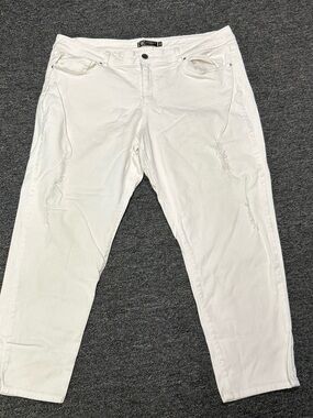Kardashian Kollection White High-Rise Jeans